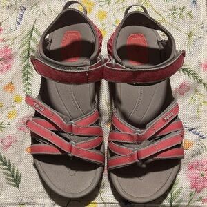 Teva Women's Pink and Gray Sandals